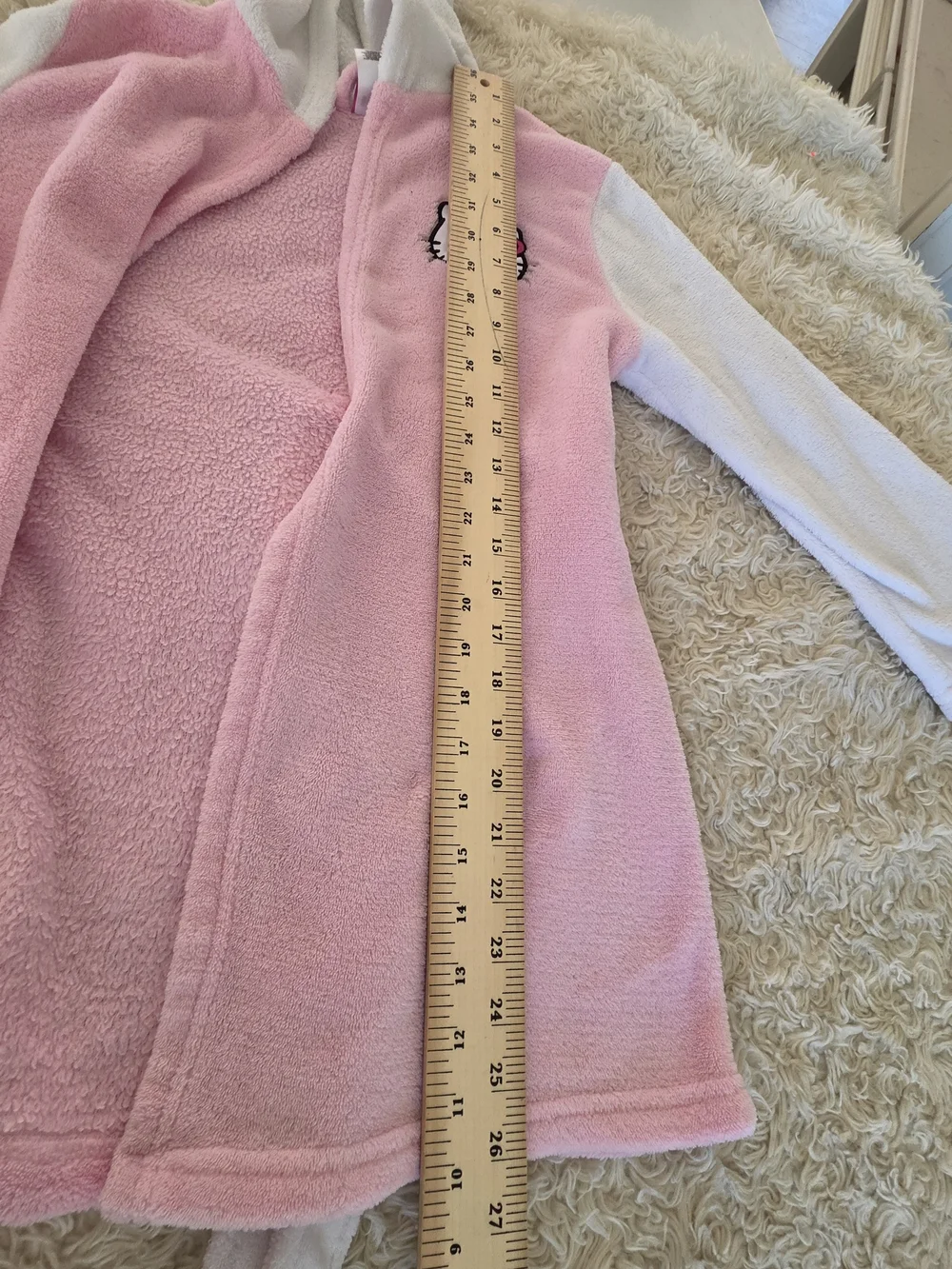 Hello Kitty Plush Hooded Kids Robe in Pink and White